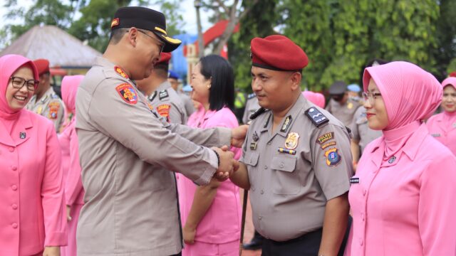 53 Personel Polres Langkat Naik Pangkat, Kapolres: Jadikan Amanah untuk Tingkatkan Profesionalisme dan Pelayanan kepada Masyarakat